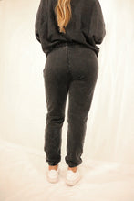 Load image into Gallery viewer, MALI - Joggers